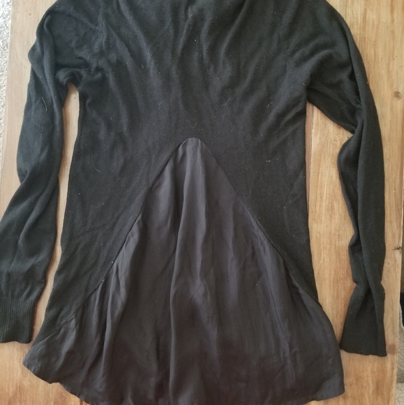 Dorothy Lee Cashmere sweater with silk inset - Picture 2 of 2